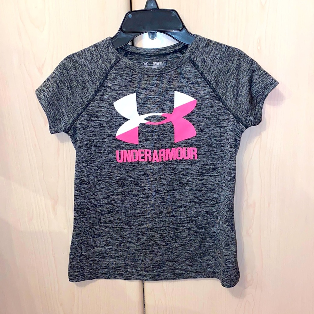 Under armour t shirt